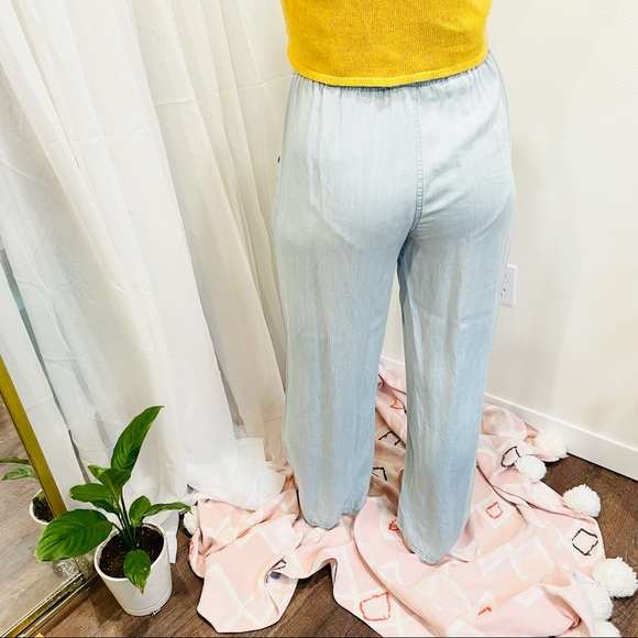 Thread & Supply Maria Paperbag Wide Chambray Pant - Picture 3 of 5